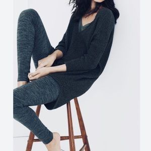 Express Ribbed London‎ Tunic Hi-Lo Sweater